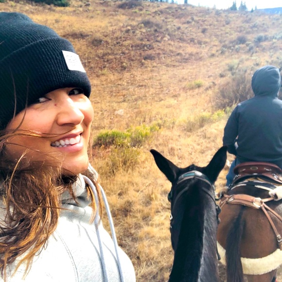 Meet your Posher, Gina - Picture 3 of 7